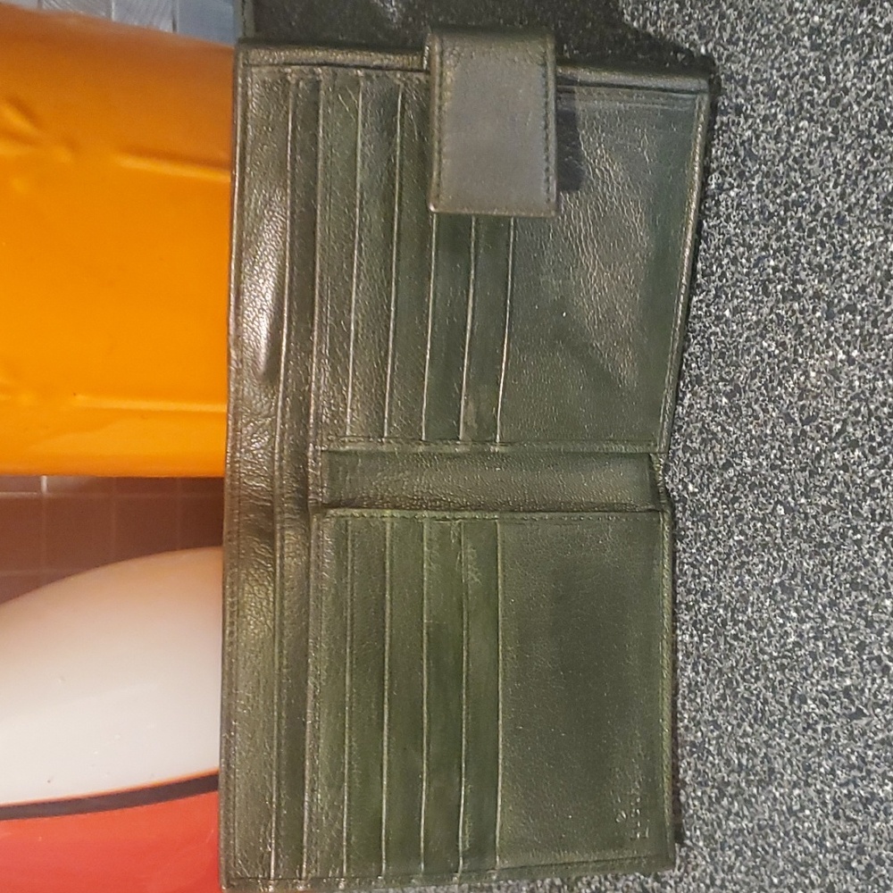 Gucci Soho Wallet - Picture 3 of 16